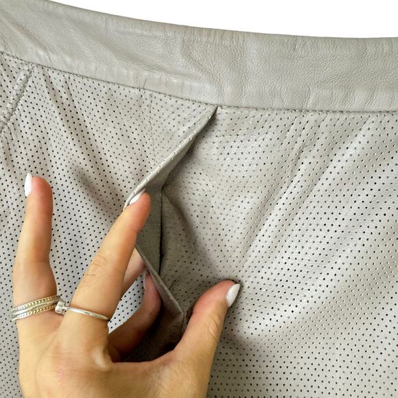 Trina Turk NWT Kristoph Taupe Brown Genuine Lamb Leather Pull On Dressy Shorts - Picture 9 of 13